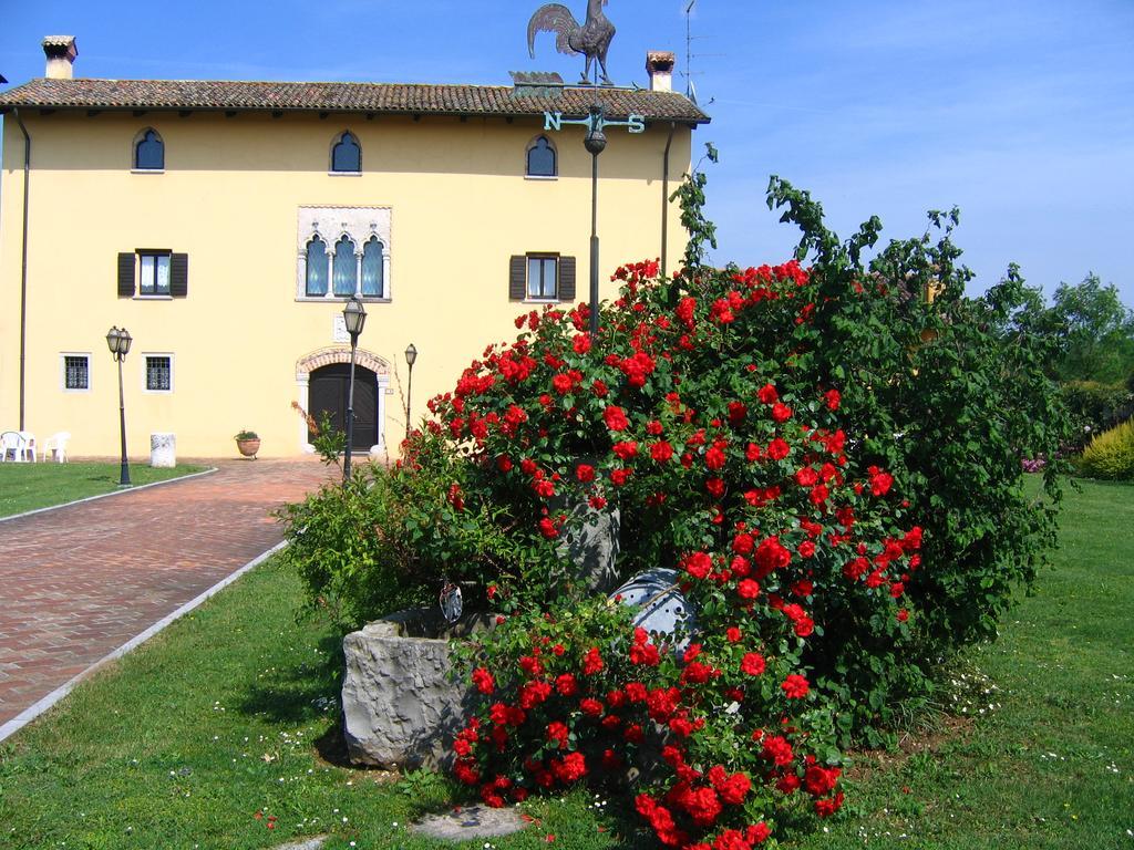 Agriturismo Domus Magna Povoletto Luaran gambar