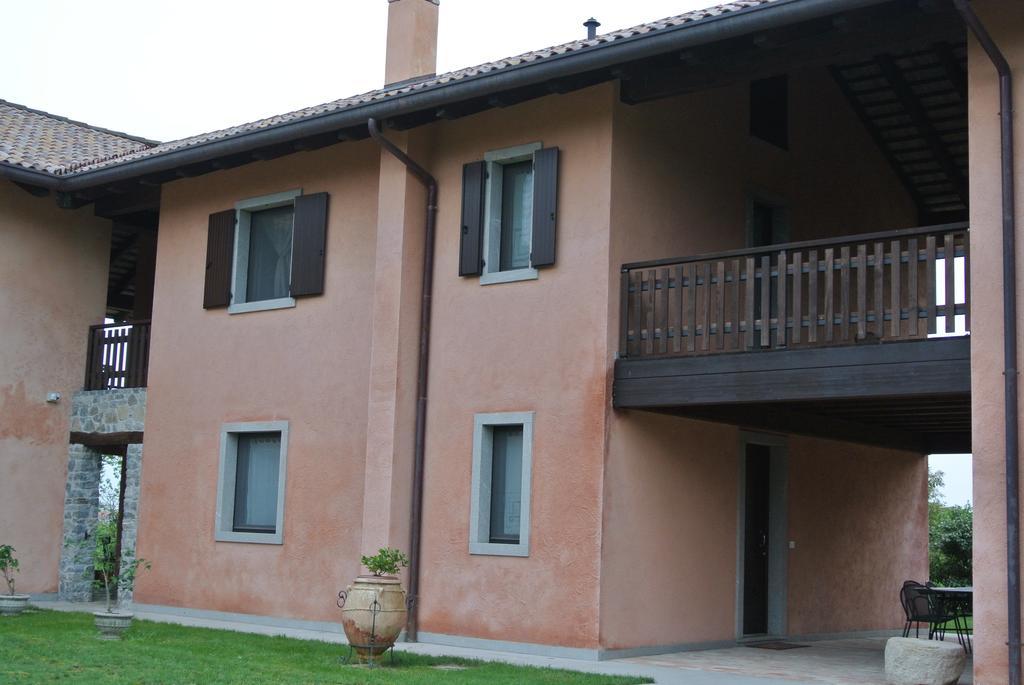 Agriturismo Domus Magna Povoletto Luaran gambar