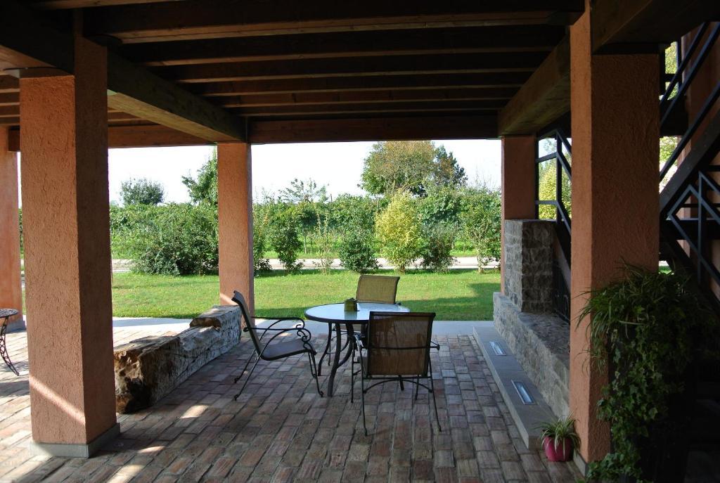 Agriturismo Domus Magna Povoletto Luaran gambar